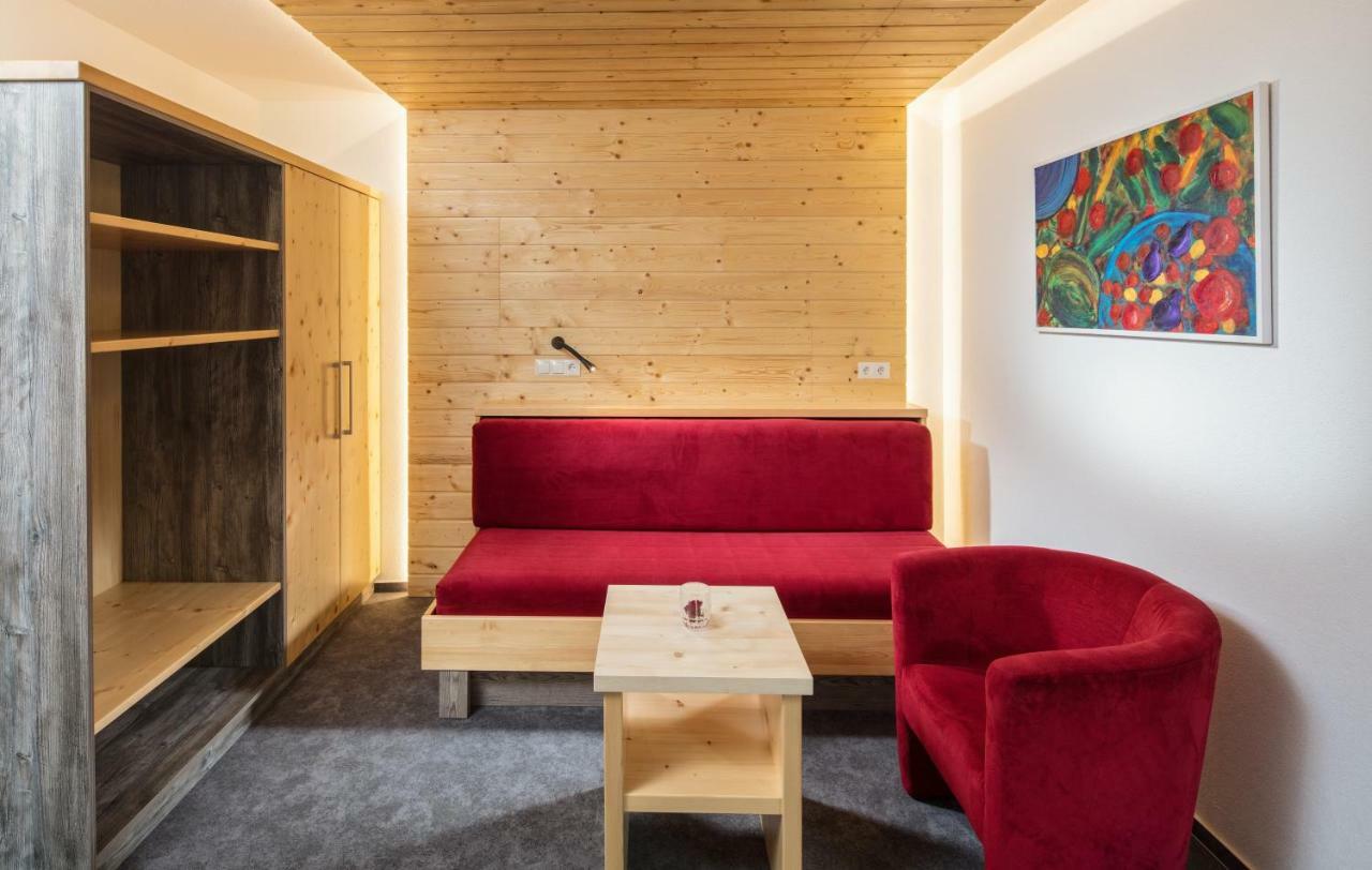 Hotel Hoehlenstein 图克斯 外观 照片