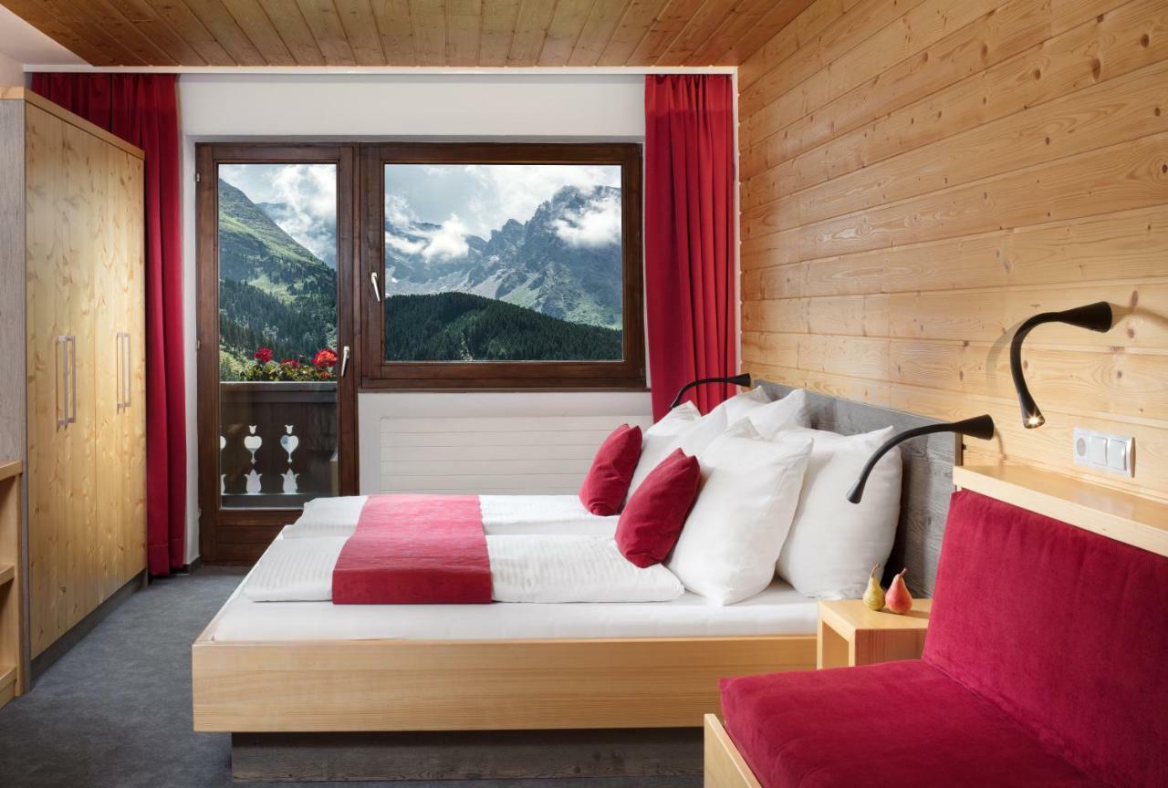 Hotel Hoehlenstein 图克斯 外观 照片