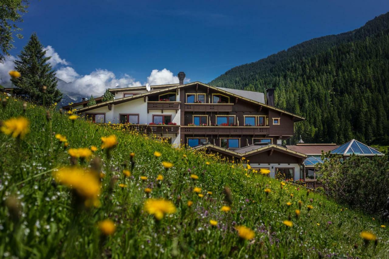 Hotel Hoehlenstein 图克斯 外观 照片