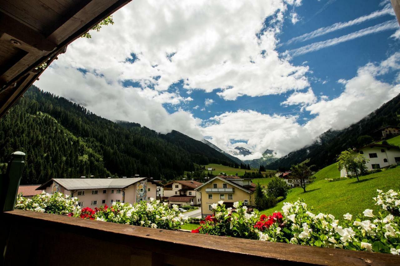 Hotel Hoehlenstein 图克斯 外观 照片